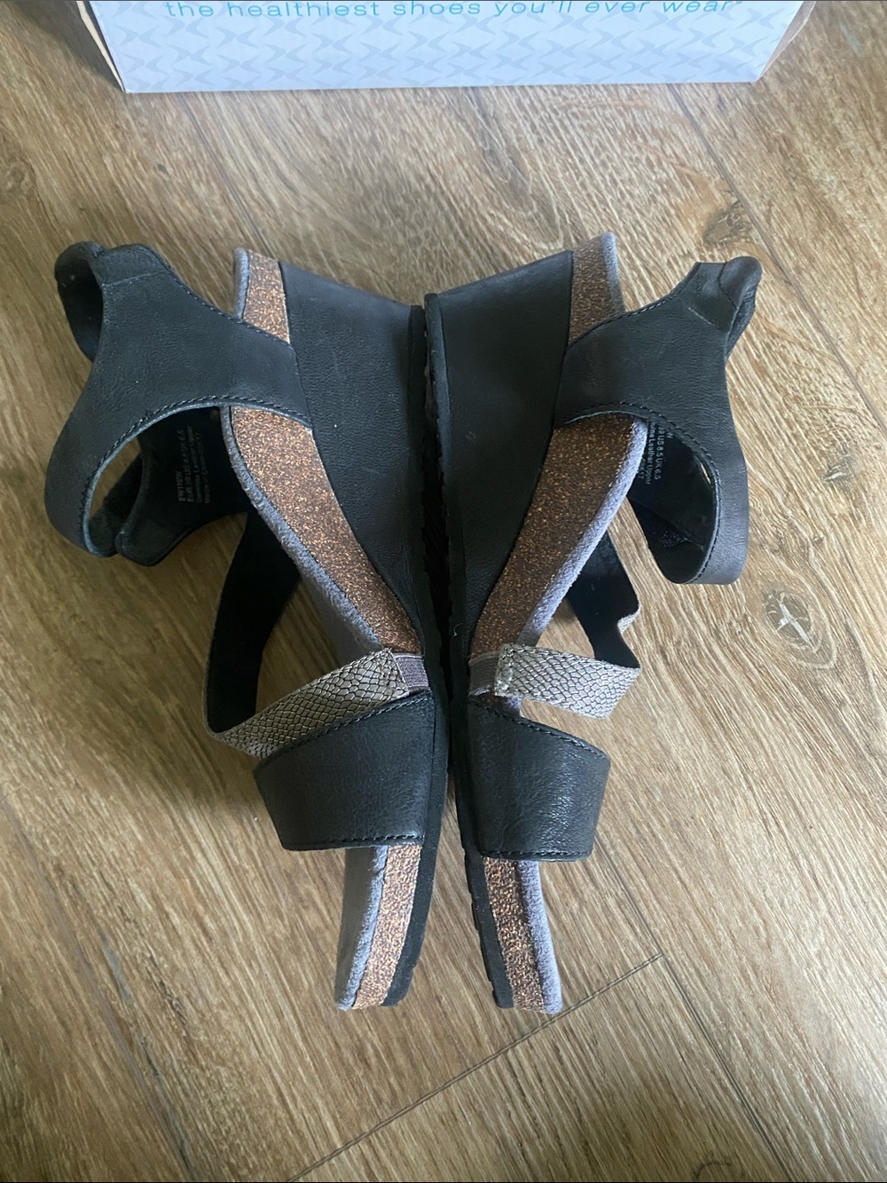 Aetrex Brynn Quarter Strap Wedge gray & black leather. Size 39 US 8.5 - Picture 4 of 8